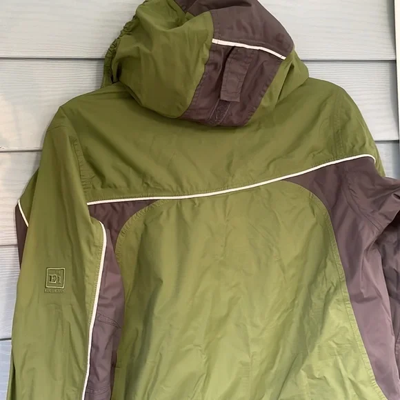 REI gently used children’s raincoat. Army green and gray. - Picture 4 of 4